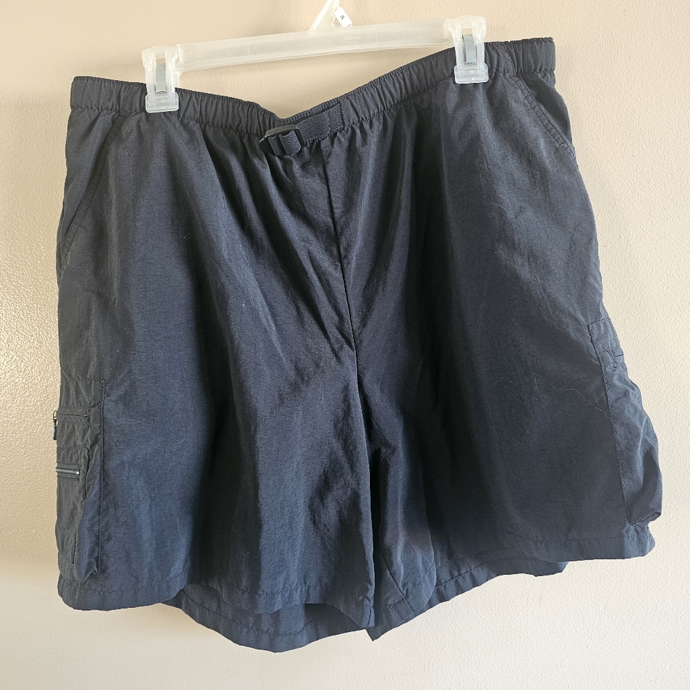 WOMEN'S COLUMBIA ADJUSTABLE SHORTS SIZE XL